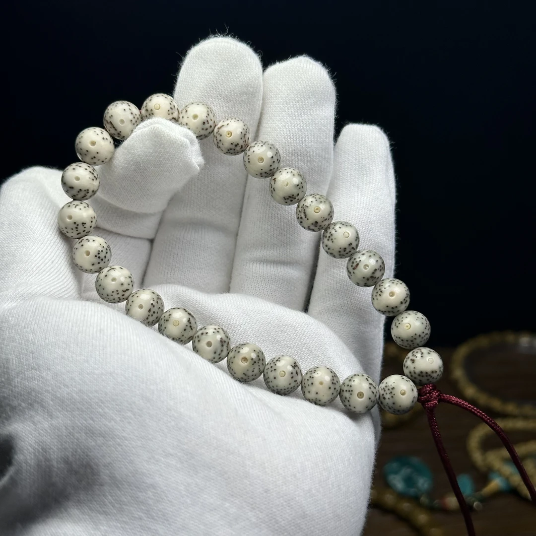 8.5mm正月大眼萌 石玉料星月手持