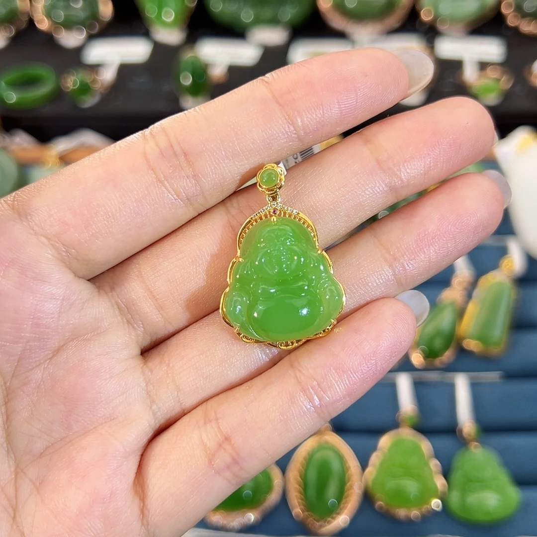 和田玉（碧玉）18K金镶嵌吊坠(不含链)苹果绿佛公20mm