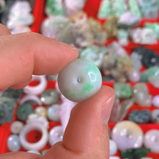 翡翠项链未镶嵌一**世