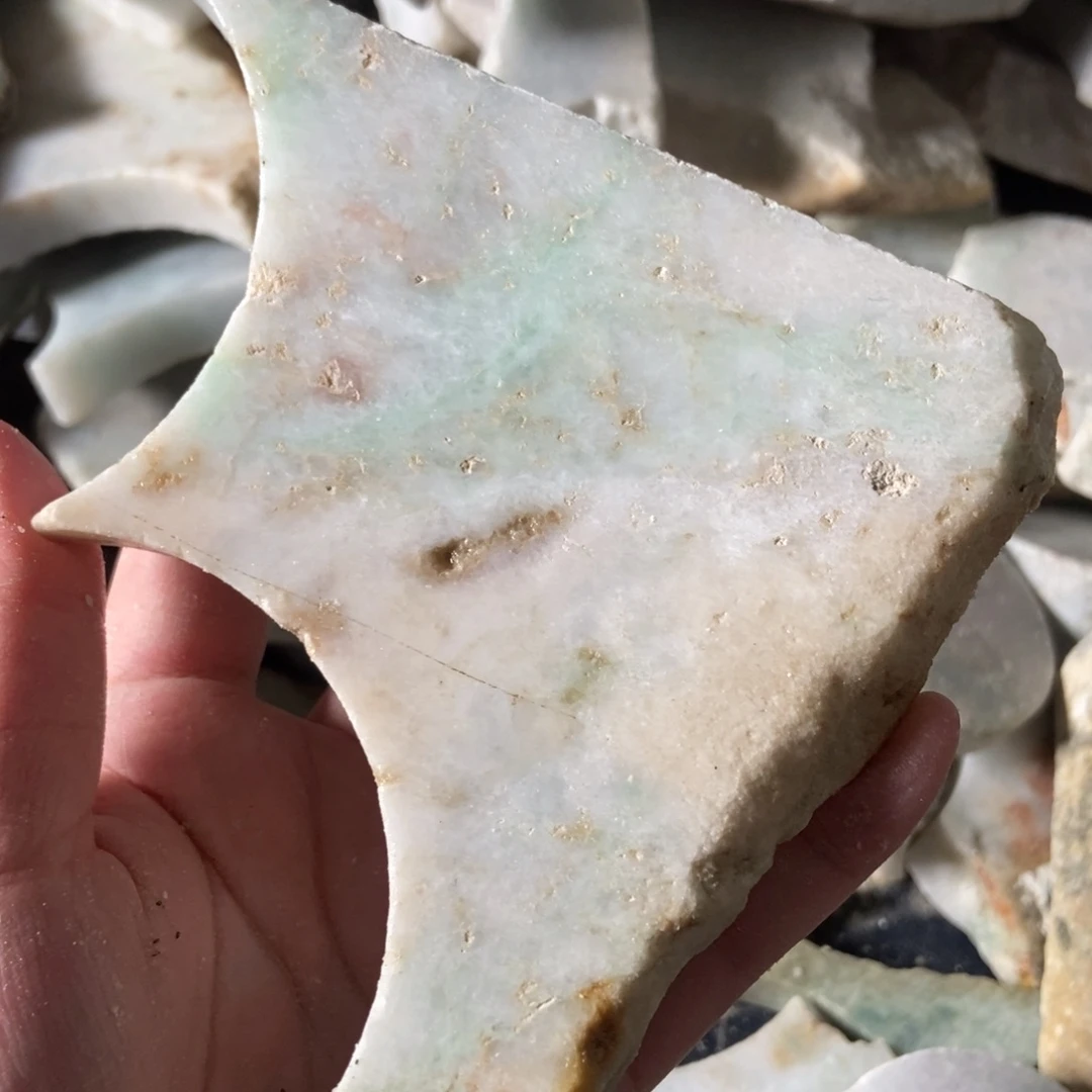 翡翠挂件未镶嵌天然翡翠