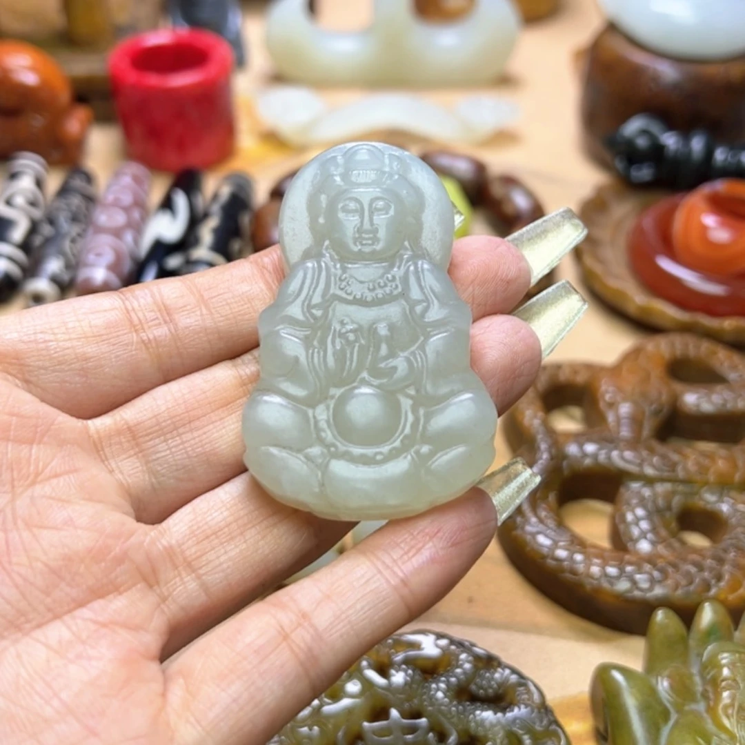 【闪购商品】蛇纹石玉颈饰未镶嵌