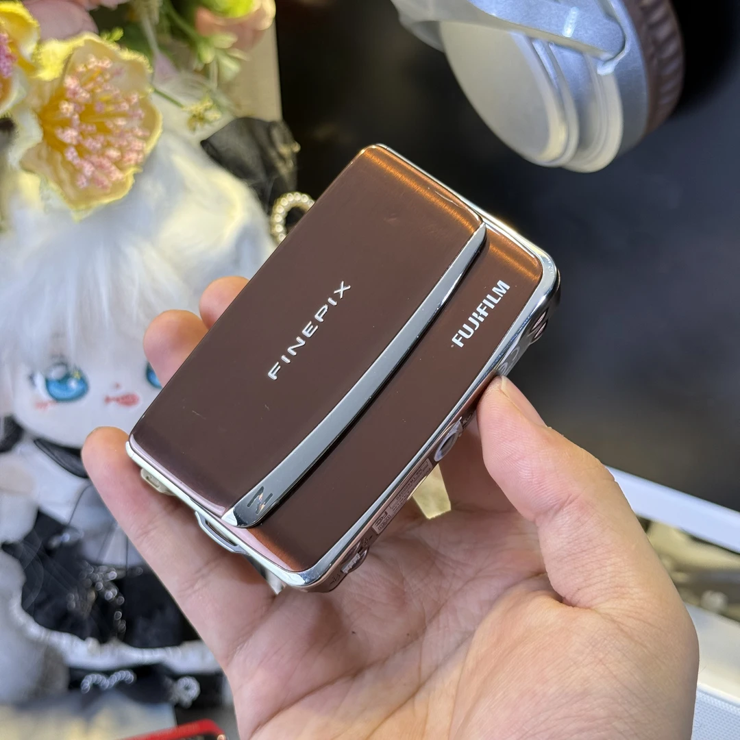 9新 Fujifilm/富士 富士z80复古感适合新手胶片感带配件屏幕瑕疵