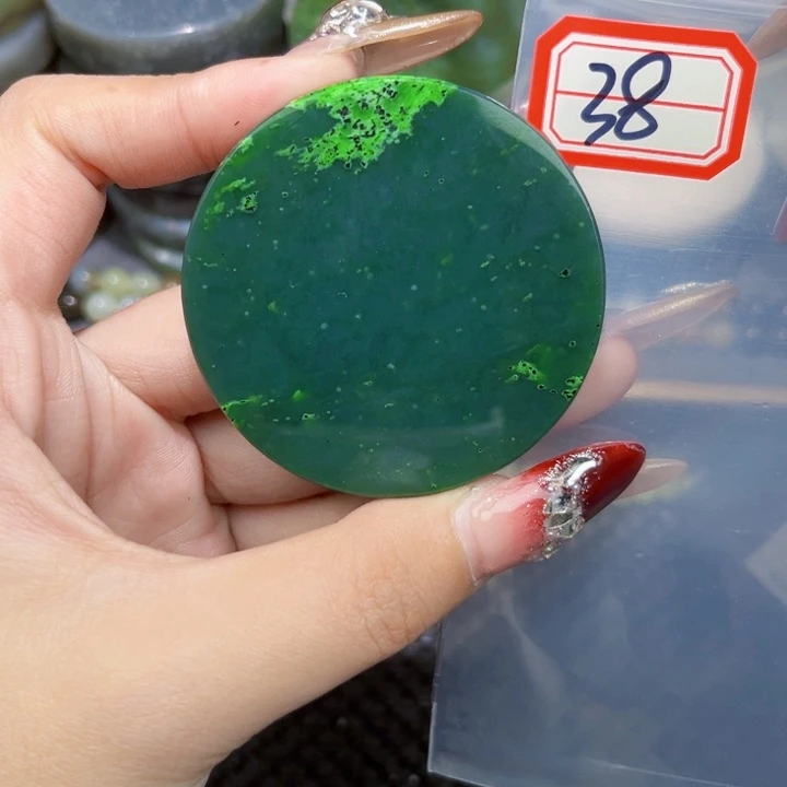 和田玉和田玉边角料随机发未镶嵌