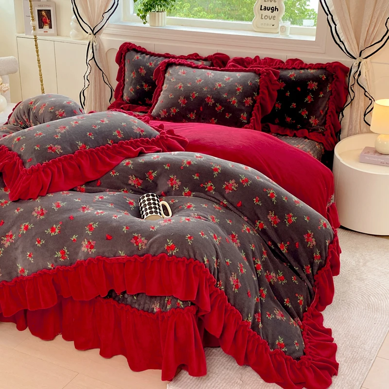 新款韩版公主风牛奶绒床盖款四件套花边款加厚双面绒被套夹棉床盖