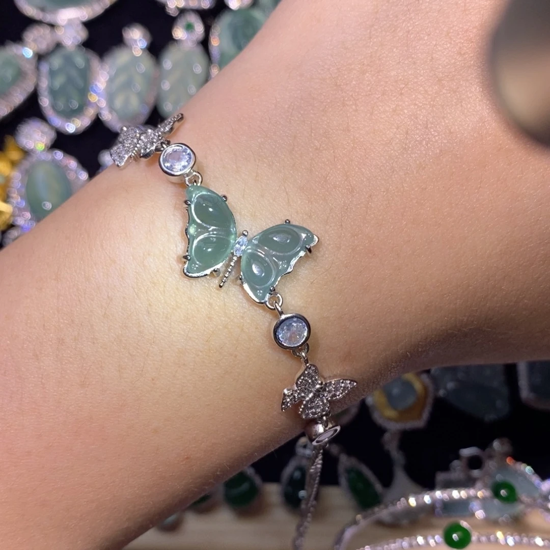 翡翠未镶嵌颈饰天然