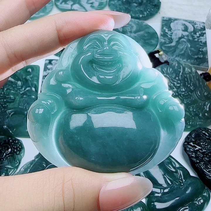 翡翠未镶嵌颈饰多样性发货天然的A货翡翠