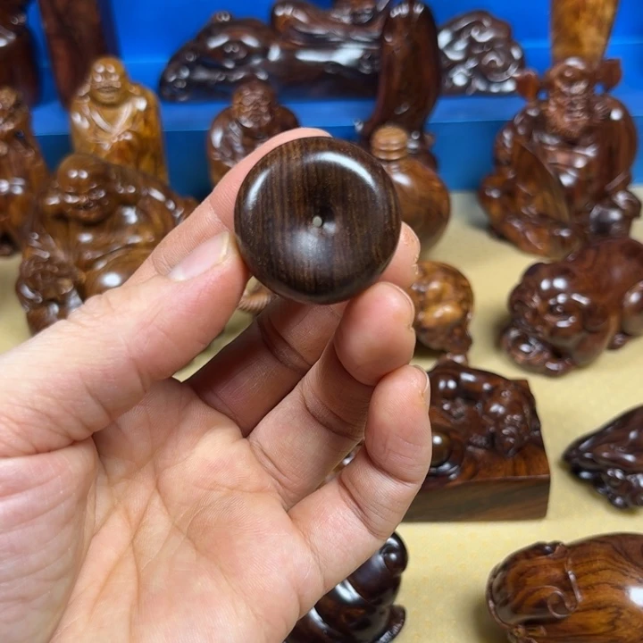 黄花梨降香黄檀把件