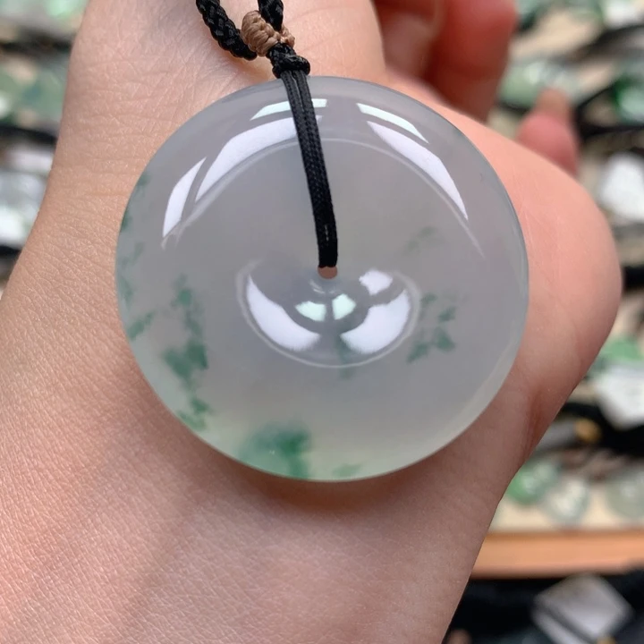 翡翠未镶嵌颈饰扣子