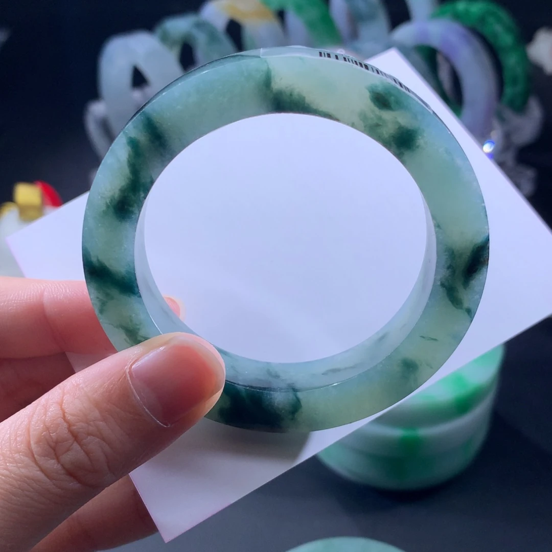 定制翡翠手镯未镶嵌