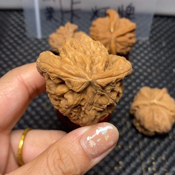 大***闪文玩核桃吊坠文玩核桃异形单只