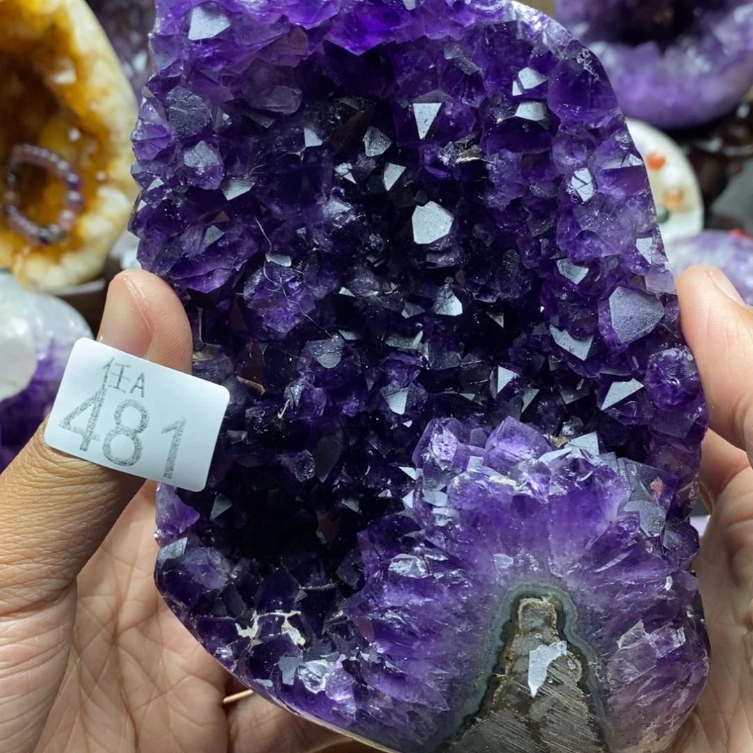 未镶嵌大型摆件（非配饰）水晶