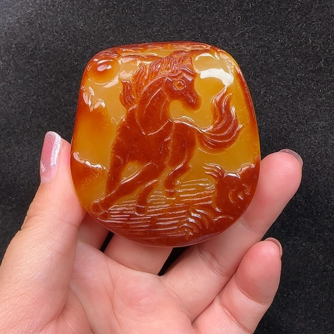 蜜蜡未镶嵌珠宝奇石