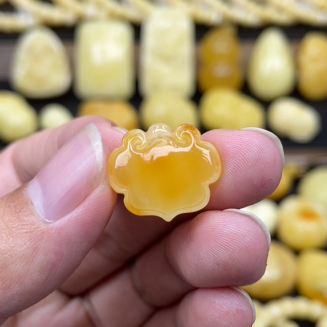 琥珀未镶嵌裸石琥珀蜜蜡