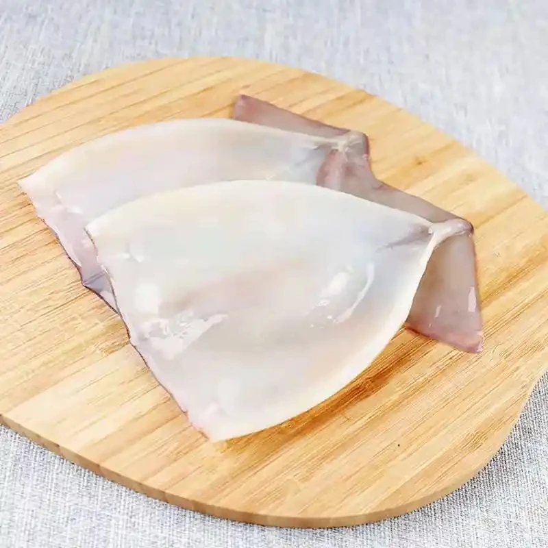 冰鲜鱿鱼片，处理干净的2斤净重不含冰衣3到4片精品