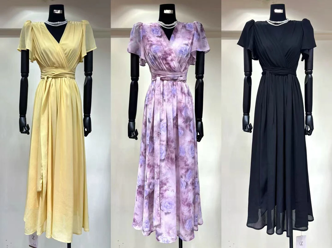 高品质V领新款优雅感连衣裙