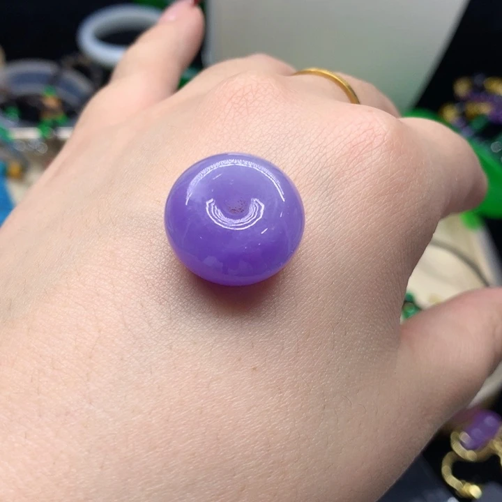 翡翠颈饰未镶嵌吊坠