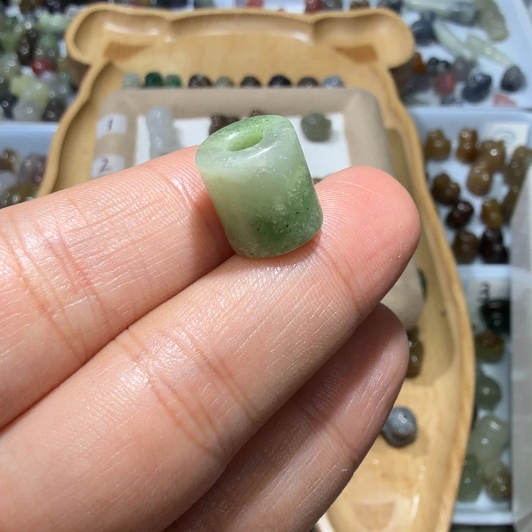 和田玉未镶嵌珠宝奇石