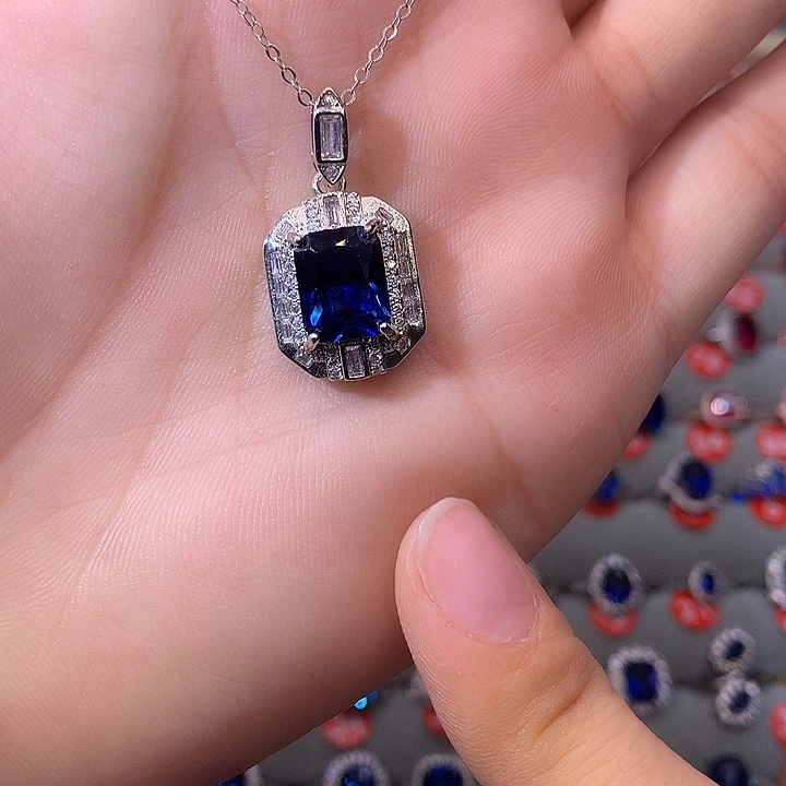 蓝宝石吊坠(赠链)银S925镶嵌
