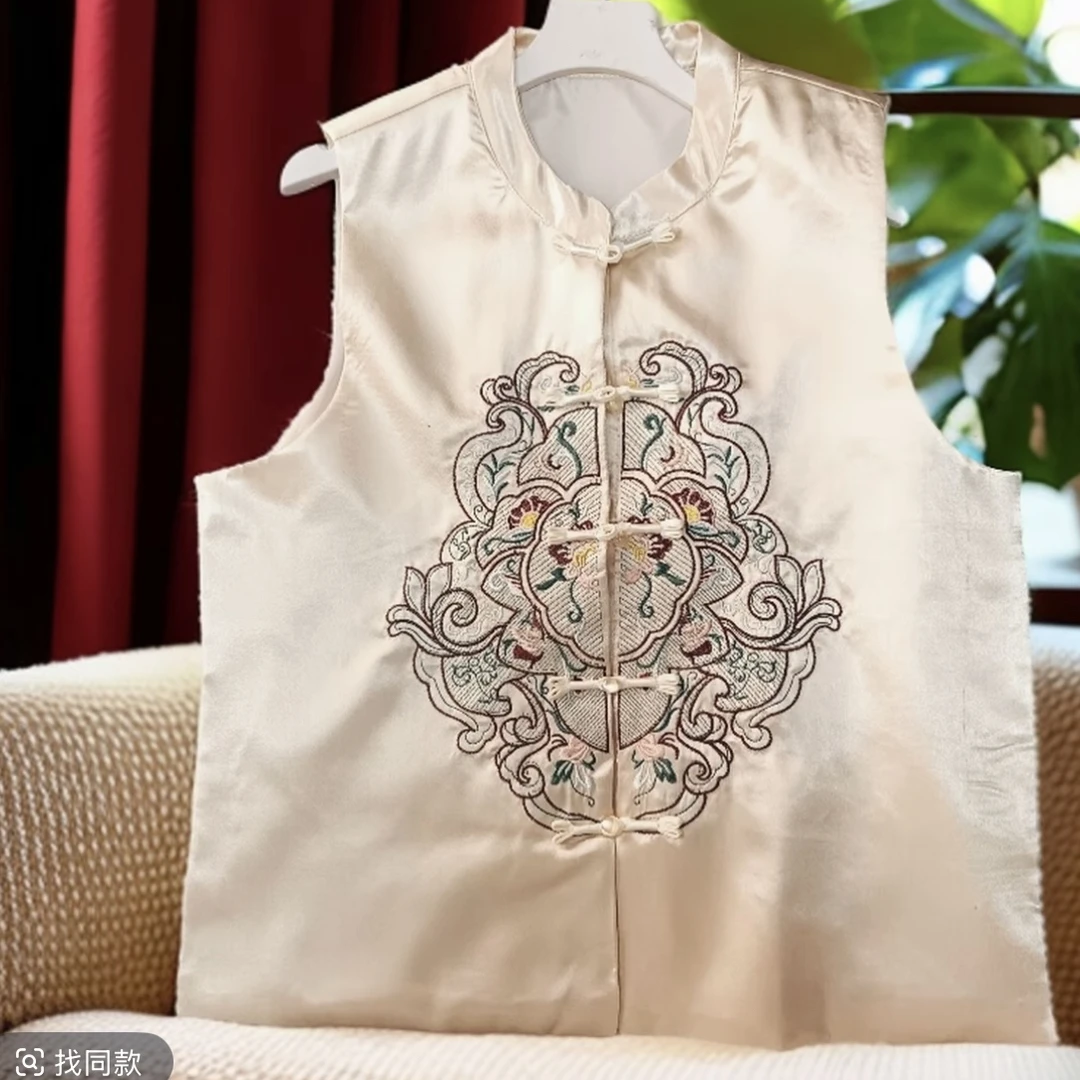 重工刺绣手工盘扣马甲