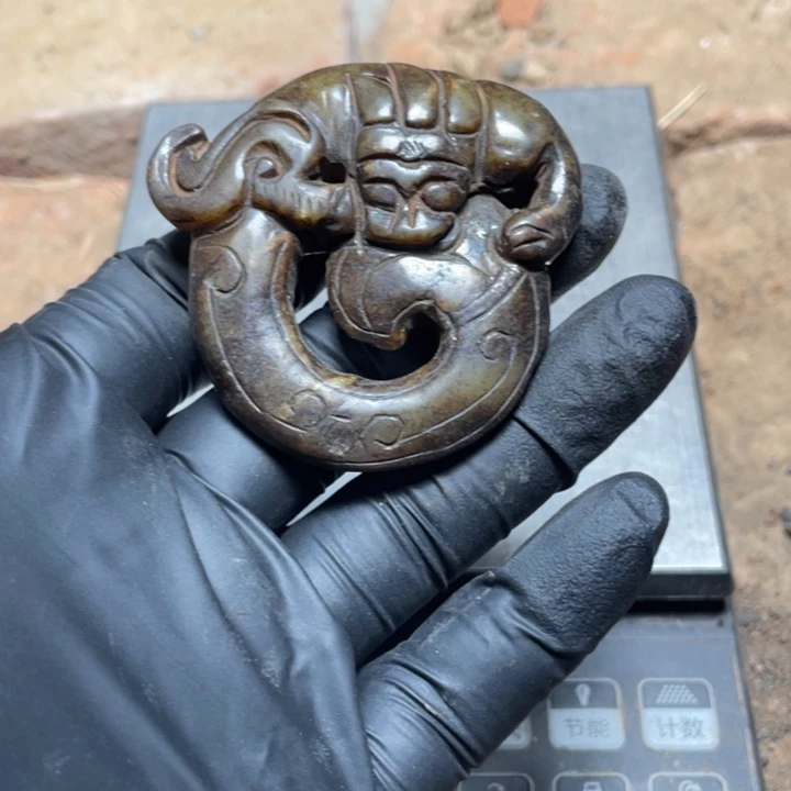 和田玉（糖玉）未镶嵌颈饰