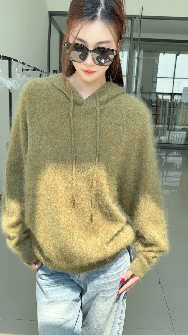 2025新款100%纯山羊绒衫女连帽针织毛衣外套秋冬打底衫慵懒风