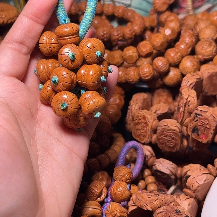 手串桃核葡萄葫芦