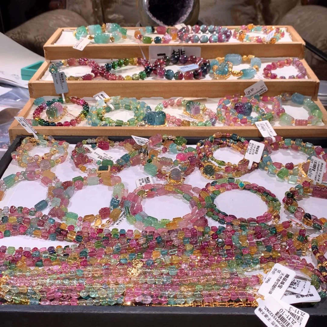 未镶嵌多样性发货其一碧玺