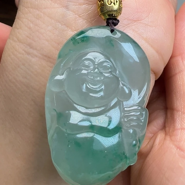 石英质玉未镶嵌颈饰