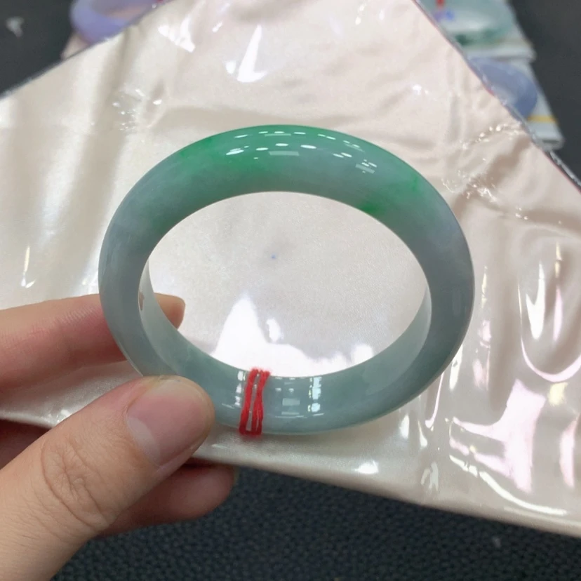 【闪购商品】翡翠手镯未镶嵌翡翠