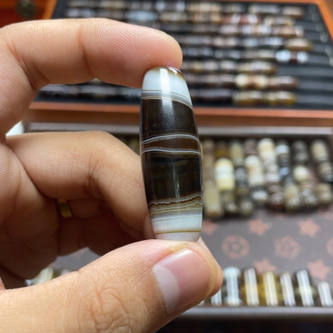 恰***学玛瑙/玉髓未镶嵌配饰