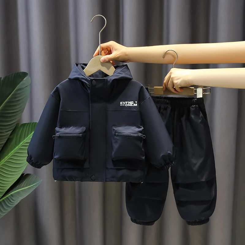 儿童套装痞帅男童秋季新款时髦工装两件套小男孩春秋款炸街童装潮