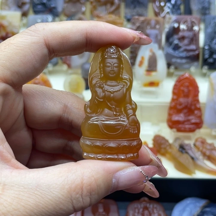 玛瑙/玉髓吊坠(赠链)未镶嵌孙*枫吊坠