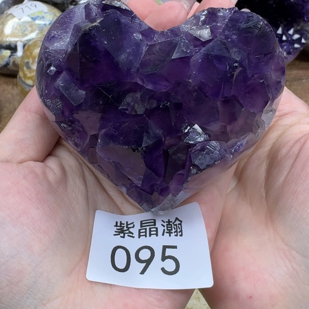 未镶嵌大型摆件（非配饰）水晶