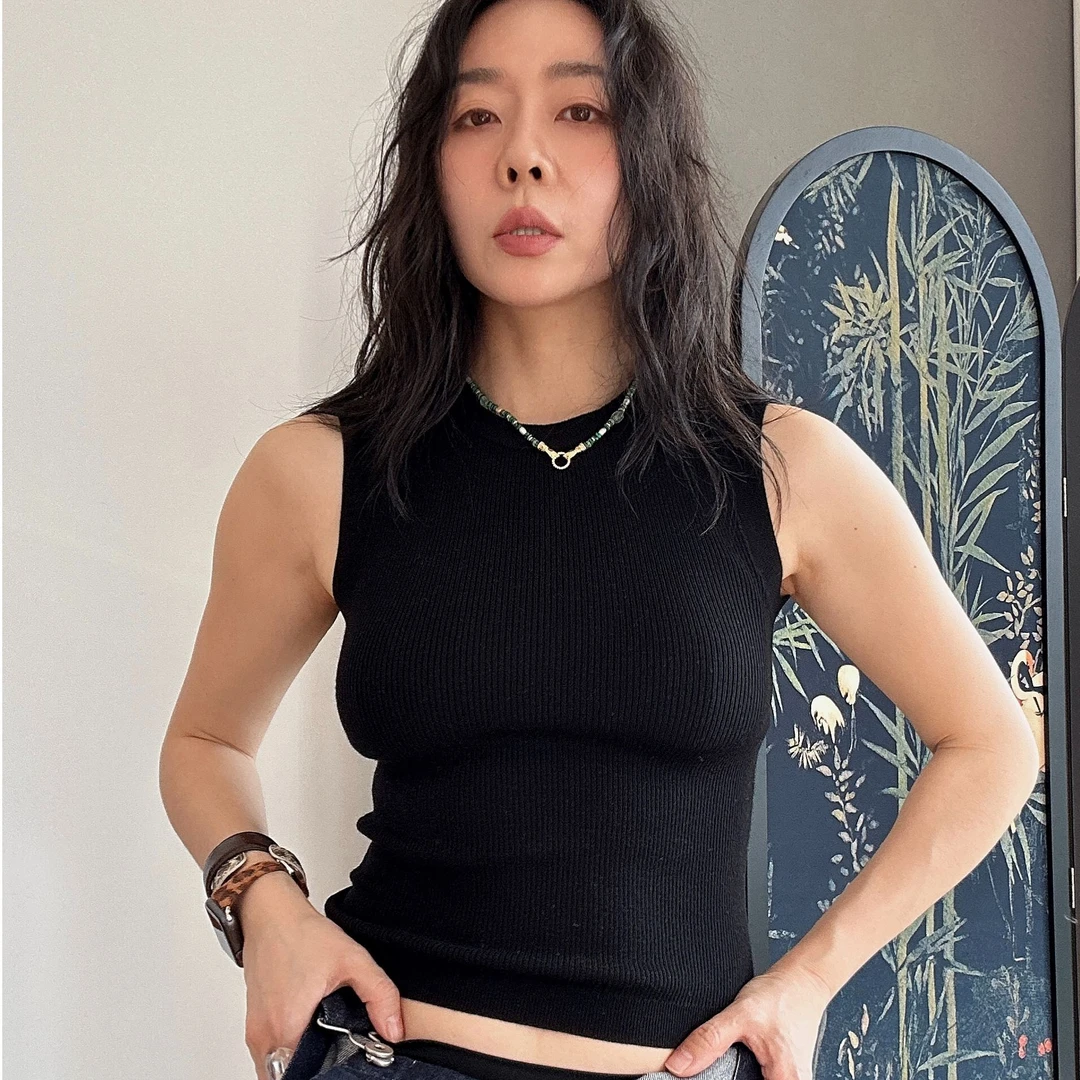 Action Studios大大 100绵羊毛夏季显瘦纯色夏季坎肩背心SS7816