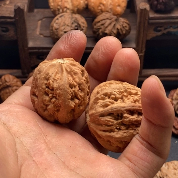 文玩核桃吊坠昊**天东北18