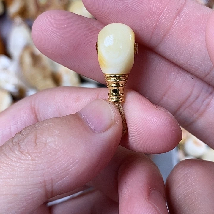 裸石琥珀未镶嵌我