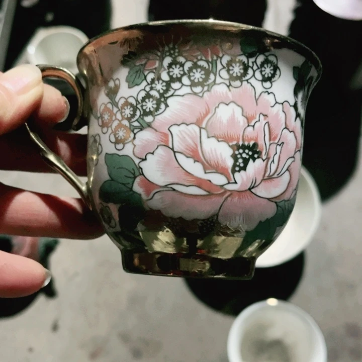 日常家用精品陶瓷杯一对