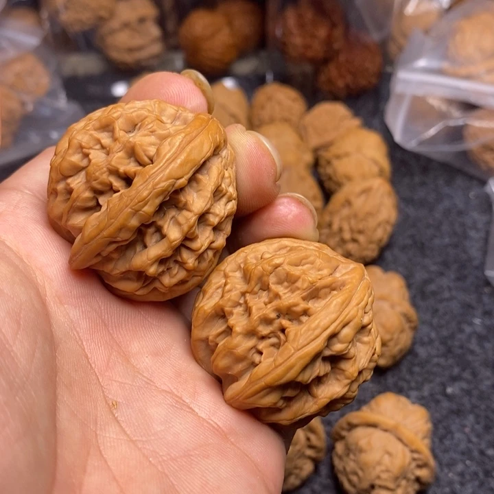 文玩核桃吊坠42蓟县虎头王