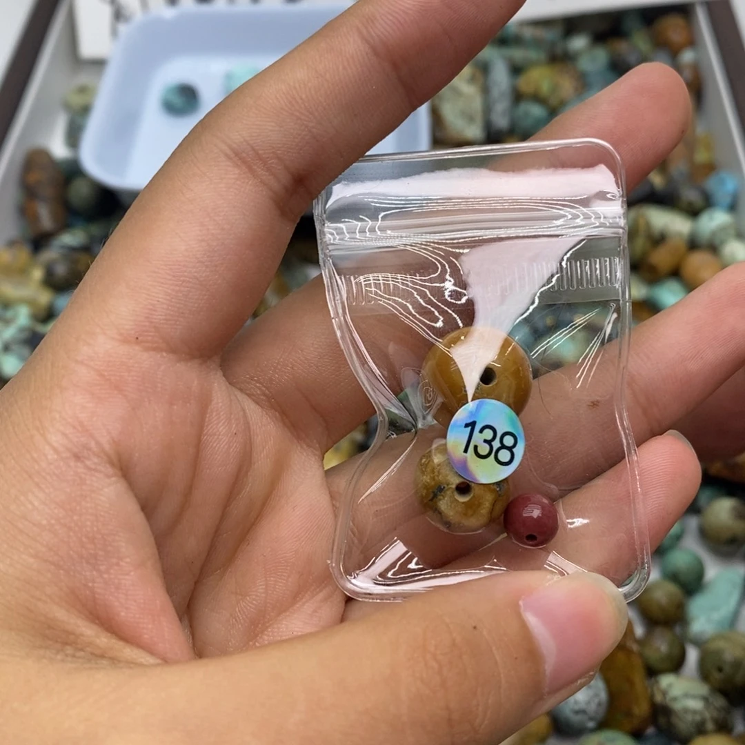 ****吗南红玛瑙未镶嵌挂件