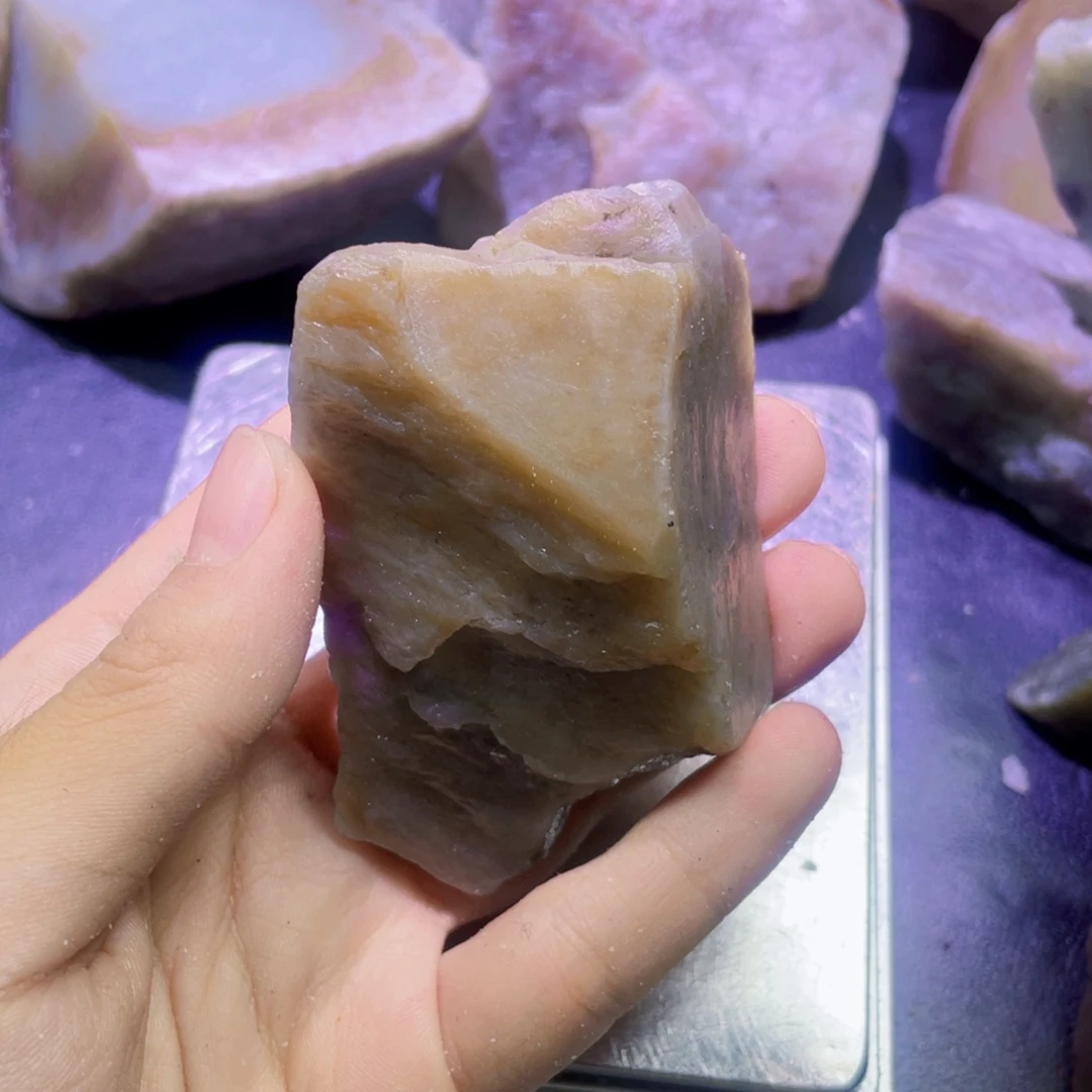 和田玉未镶嵌珠宝半成品