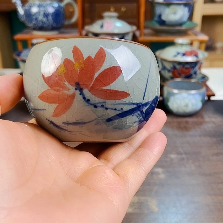 瓷片手工制作工艺精湛等