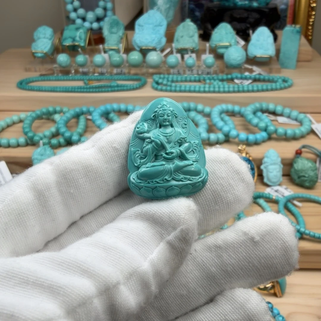 绿松石未镶嵌珠宝奇石