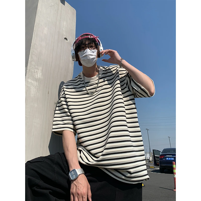 美式条纹短袖体恤男夏季潮牌潮流复古圆领衣服宽松青少年纯棉半袖