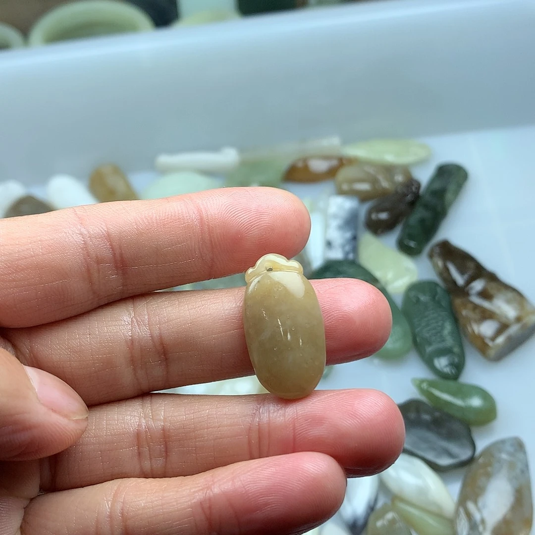 和田玉把件未镶嵌瑞*