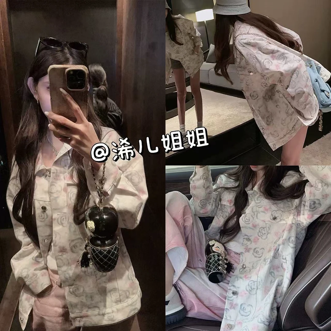 （浠儿姐姐）秋冬淡雅山茶花碎花印花时尚宽松慵懒牛仔外套显瘦休闲