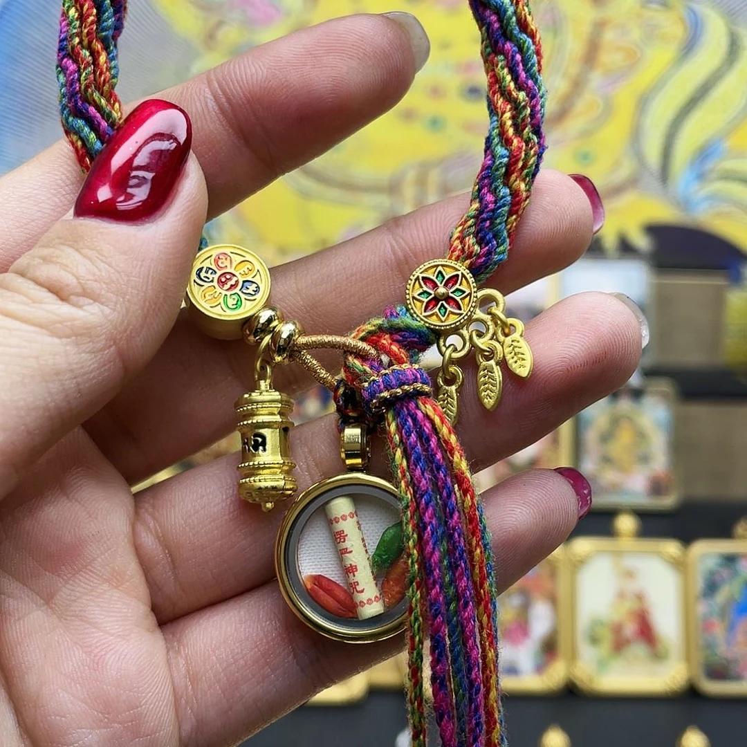 吊坠用****花唐卡定制也有一款