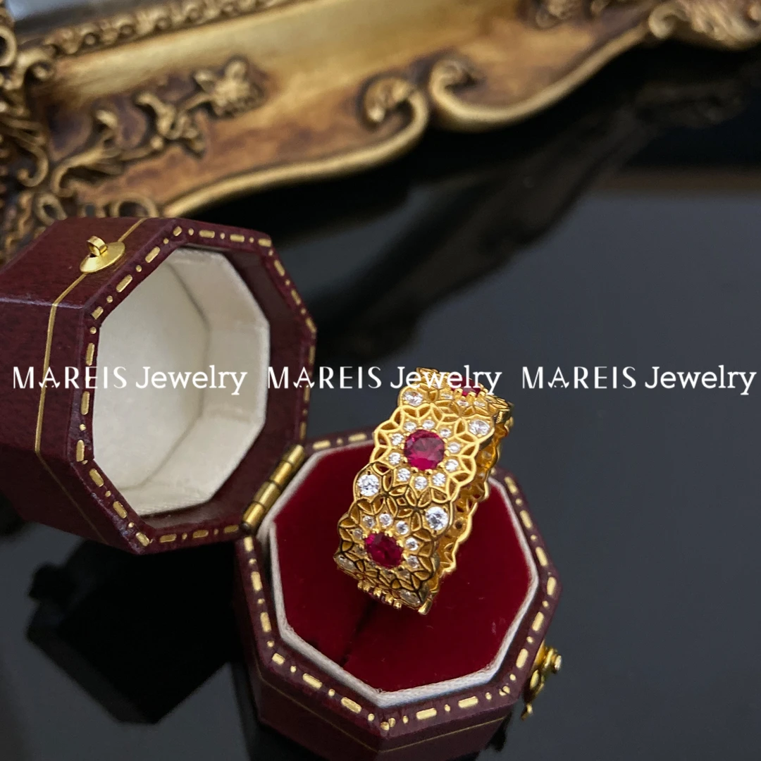 925银合成锆石戒指 MAREIS 情绪能量 s925银镀18k金 红宝花窗戒指