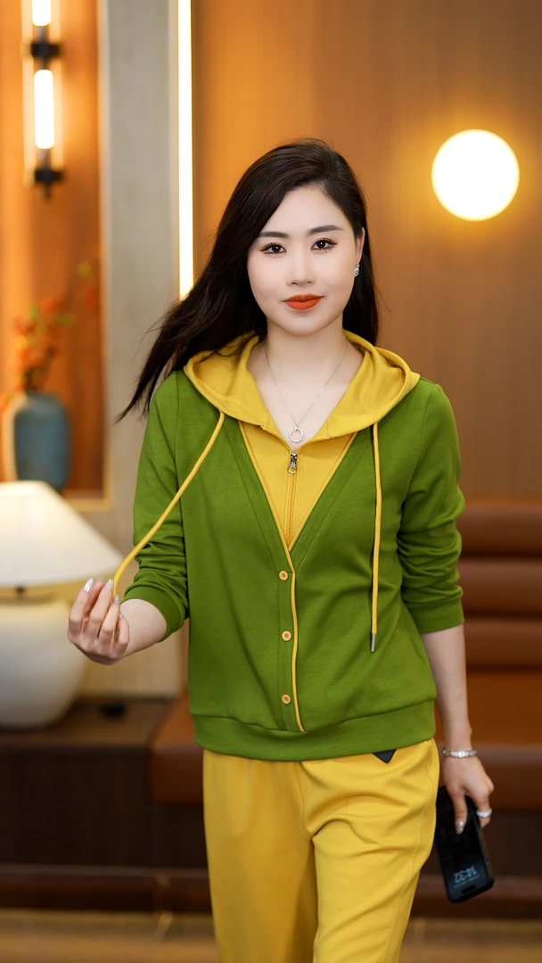 洋气卫衣女2025年常规款常规连帽秋季春季上衣长袖春秋休闲风