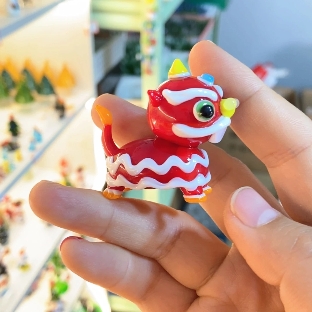 琉璃手工艺品?***长醒狮