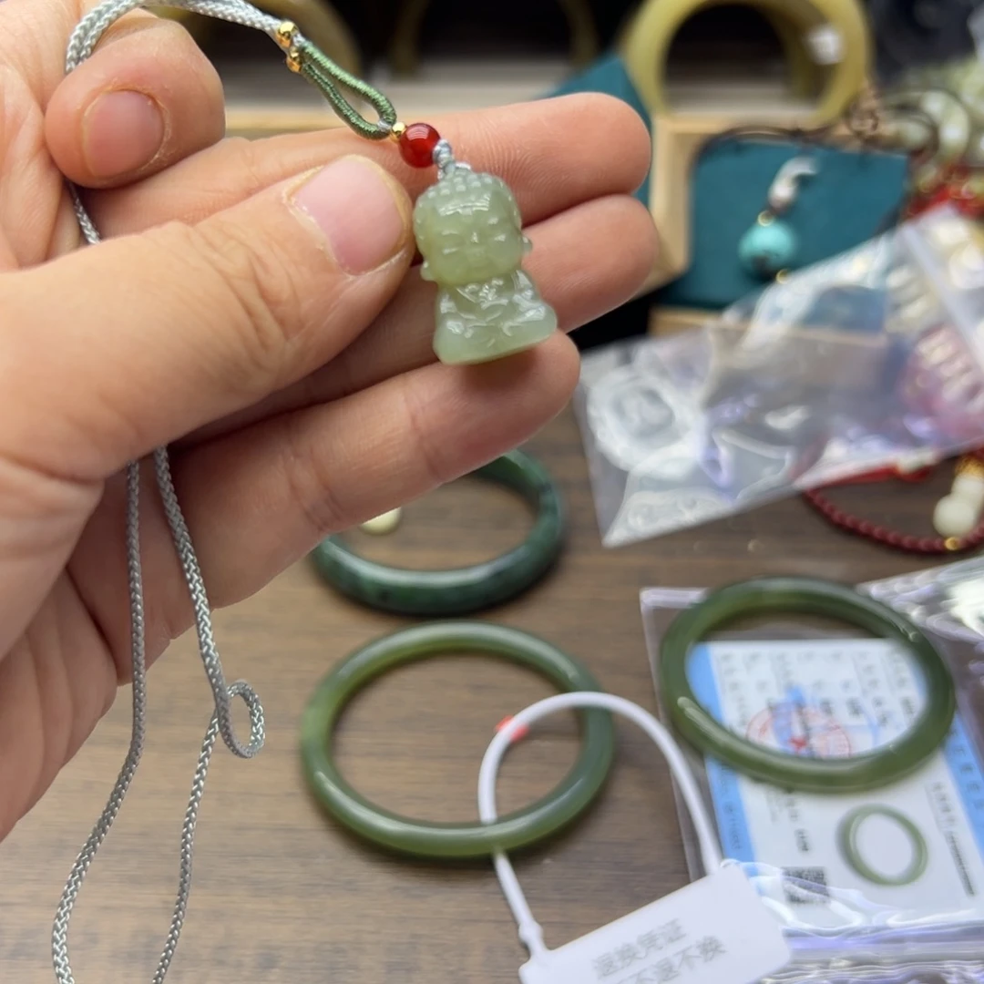 和田玉未镶嵌颈饰604